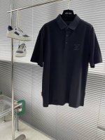 驴牌 2025春夏系列翻领T恤 尺码: M-4Xl 版型：微阔版型 克重：220克重 成份：100%棉 珠地莫代尔 工艺：图案真空云朵贴布刺绣融入了Lv 家的经