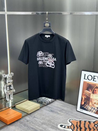 巴黎世家 胖哥哥福利可以穿到220斤 最新半袖T恤 精选Zp定织定染高密度丝光棉面料，布纹清晰 手感柔软舒适 原版工艺 合身版型 码数：M-6Xl