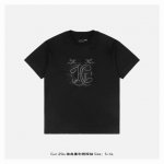 Givenchy 纪梵希 25Ss 独角兽刺绣短袖 -有独角兽的人，是不必迎合世俗的骑士 采用24S特纺紧密棉面料，230G重磅克重打造柔韧垂感，兼顾透气性与