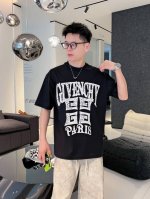 纪梵希2025春夏新款首发专柜最新款短袖圆领T恤 高端订制 设计前卫时尚！品牌Logo重工艺设计 高端定制丝光棉面料.手感柔软.穿着舒适.专柜级别精致车线.做工
