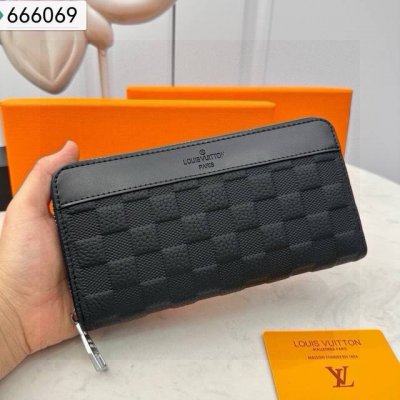 Lv 长款拉链钱夹 原版 Lv路易威登 型号 666069小号钱包 颜色 黑色 高端品质 原单正品 材质 Lv路易威登专柜代购经典，原厂进口牛皮，正宗进口Ykk