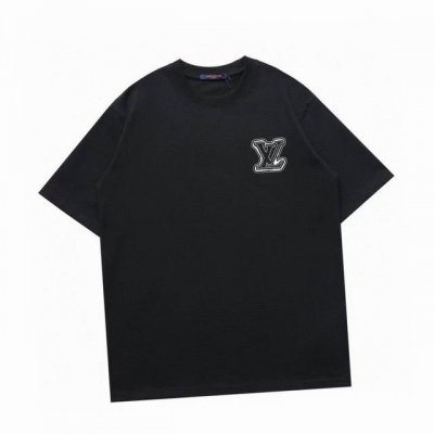 路易威登 Louis Vuitton 夏季新款 前后刺绣苞芯Logo圆领短袖T恤 高端品质采用定织定染高克重面料 洗水完高达280G纯棉面料 螺纹增加到2.7不