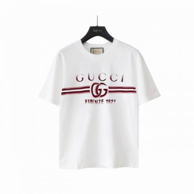 实拍细节图+尺码表 Gucci 古驰 24Ss 渐变字母Logo短袖 进口百分百纯棉面料，穿着舒适透气 胸前印花清晰细腻，非小工厂p可比 档次高很有质感，简单大