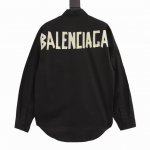 款号Y467 Balenciaga 巴黎世家 背后胶条长袖衬衫 采用80支双纱纯棉面料 背后黄色胶条 上身简单百搭 定制水洗吊牌包装 细节同步原版！ Size：