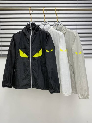 新品 芬迪渠道精品.2025Ss春夏新款运动服夹克防晒服外套！防晒衣经典之余增添了与时俱进的时尚感,型男靓女的最佳选择.新型轻量绢丝纤维尼龙面料,轻盈透气,绗缝