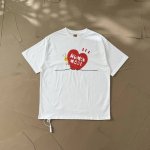 过验级Human Made插画系列躲猫猫大爱心情侣款短袖T恤 2533 在Human Made Online Store每个月一号都会发售Human Made与