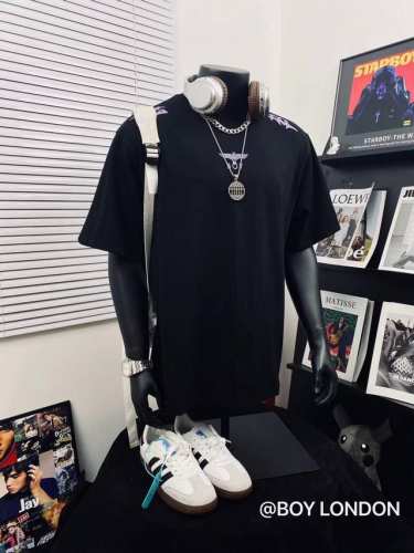 boy London25紫鹰大翅膀情侣短袖Tee男女同款 超高版本 经典图案设计 立体外凸印花 大翅膀英文Logo吸睛有型！面料由品牌面料商直接供应 日本进口胶