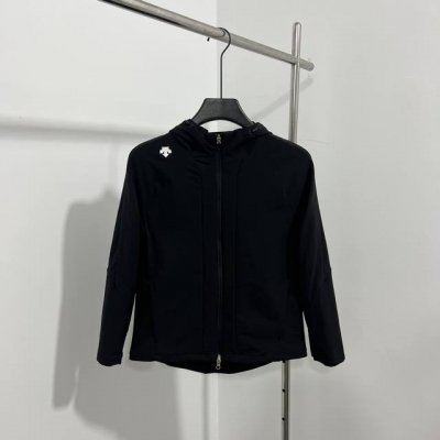 P220｜渠道订单迪桑特女款运动商务一体织造梭织透气夹克外套，高级版本，区别市场通货！ 一定要锁住这个牌子 专业搞户外运动的一线大牌 Active Fit立体剪
