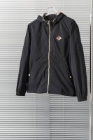 Burberry 2025Ss春季新品 连帽夹克防水拉链连帽夹克风衣外套经典的夹克款式客供订制进口面料五金配件连帽设计风衣夹克非常时尚大气.透气性极佳做工无可挑