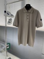 Mon 25早春夏新款polo短袖，这款polo衫采用高端棉质珠地面料制成，是适合各种季节的隽永设计单品。经典款式，胸前有经典蒙家标志性印花，袖子饰有硅胶标识，