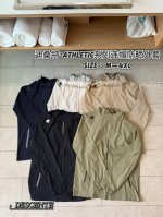 迪桑特 Athletic系列男士连帽外套 防晒衣防晒外套于一体 性价比直接拉满了 颜色：藏青色 浅灰白 浅卡其 黑色 芥末绿 尺码：M 4Xl