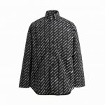 24Ss Blcg巴黎世家满印长袖衬衫 面料采用了以棉纤维为主制成的，它具有柔软舒适、吸湿性强等特点。棉质衬衫适合在春夏季节穿着，因为棉纤维的透气性可以帮助身体