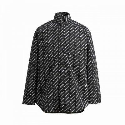 24Ss Blcg巴黎世家满印长袖衬衫 面料采用了以棉纤维为主制成的，它具有柔软舒适、吸湿性强等特点。棉质衬衫适合在春夏季节穿着，因为棉纤维的透气性可以帮助身体