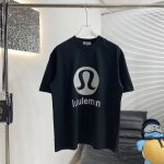 Lululemon露露乐蒙 25Ss新款反光短袖T恤 爆款首选面料全新升级 采用高克重布料 洗完水260克 不缩水不变形 上身阔挺效果极佳 且舒适柔软质感十足