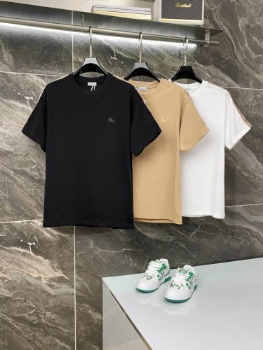 Burberry25Ss 巴宝莉 高品质320克 织带拼接 经典小Logo刺绣 原版面料 官方同款 短袖T恤 同缸染面料 手感非常舒服 春夏最新砖柜同步 时尚又