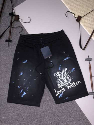 Lv2025新款 男女日常通勤 穿搭必备 字母Logo涂鸦印花休闲短裤 定制380克毛圈面料 手绘水洗工艺 腰标吊牌洗水唛三标齐全 颜色：黑色 码数：S M L