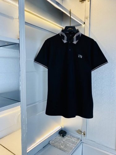 穿190斤巴宝莉Burberry 原单品质 2025最新款衣服 男装翻领短袖 精选专柜订制顶级进口面料 所有细节做工完美1比1复刻 还原正品百分百 原版五金 高