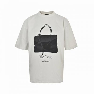 balenciaga 巴黎世家 25Ss 包包印花短袖 原版5.3K购入 巴黎设计师越来越听劝了面料越做越舒服 版型也没有那么夸张了 整体质感细节也非常高级 上