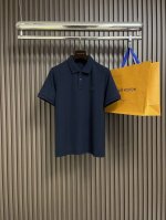 Moncler 2025Ss早春新款立体仔章polo衫 短袖马球衫，定制字母标识纽扣，细节到位，采用100％棉质珠地布制成，手感舒适，三标齐全 尺码：M-3Xl