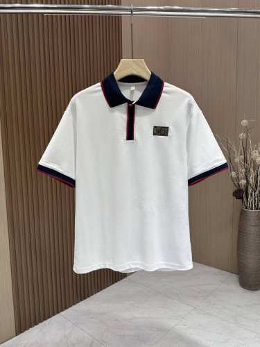 gucci 古奇 重磅推荐！春夏新品，专柜在售，顶级品质，棉质网眼珠地面料翻领短袖，客供定织100%纯棉网眼珠地面料，面料表面排列均匀整齐的纹理，透气性和散热排