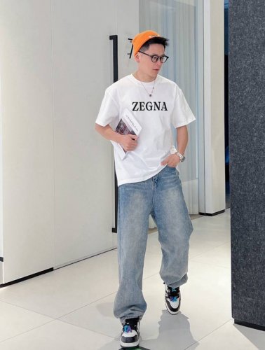 zzegna 杰尼亚 2025春夏新品 三标齐全 前后立体滴胶工艺 丝光棉短袖T恤 好货不用过多介绍 看细节 专柜码数：M-Xxxl 175 140建议L
