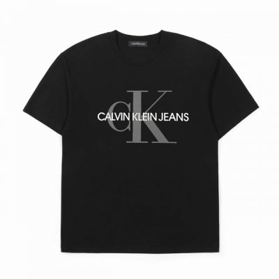 Calvin Klein Ck徽标字母印花棉质短袖T恤 定制主标 辅料 水洗齐全 高清细腻印花 甄选250克32支紧密纺双纱纯棉面料 质感厚实但是透气性良好 有