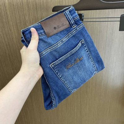 新款 Lp 高端定制品质 25Ss春夏最新款原单牛仔裤 柜台同步发售 原版定制复刻 客供五金辅料 原单品质 进口牛仔面料重工洗水 做工走线精细 上身绝佳，优选单