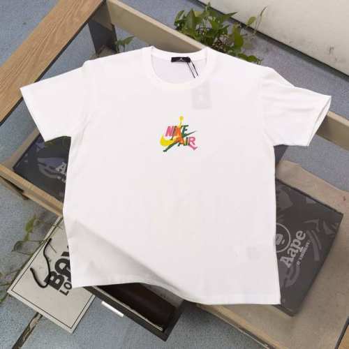 上新 款号：Tx233 2025新款Nike耐克彩标撞色飞人图案Logo字母印花休闲情侣短袖T恤，轻奢高级，上身效果，绝绝子，采用250克纯棉面料，全套定制辅料