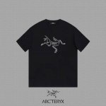 Arc treyx 始祖鸟] 2025FW短袖T恤 小鸟LOGO印花 高端26s双纱300克面料 重磅面料 定制拉架罗纹同缸同染 三标齐全 男女同款 颜色：黑色