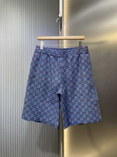 Gucci 顶级复刻 25Ss经典老花满印Logo休闲短裤 2025夏季最新款，时尚休闲，上身很有特点！吸睛而有亮点，进口原版面料，顶级印花工艺字母图案装饰Lo