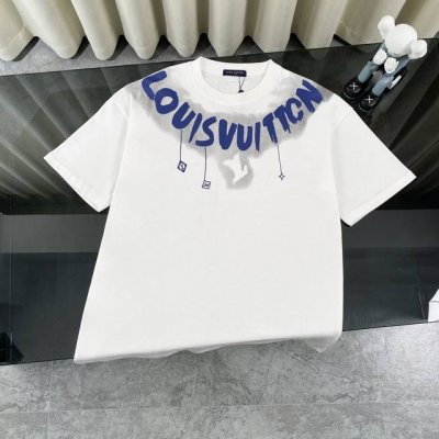 louis Vuitton 路易威登Lv 2025新款经典字母晕染涂鸦云肩短袖圆领T恤 面料采用320G %纯棉双纱面料 同缸定染特种加粗32支双股1X1螺纹克