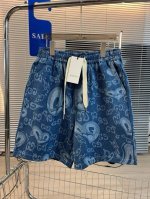 品名 Gucci 24Ss夏新款 液体爱心鬼脸激光印花休闲宽松阔腿短裤 面料 水洗牛仔 颜色 牛仔蓝 尺码M-L-Xl 腰围 臀围 裤长 m 70 110 46