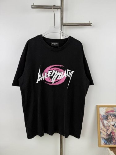 款号X34 Balenciaga 巴黎世家Logo印花短袖T恤 面料采用巴黎Zp定织定染全棉双纱克重260克布面干净布纹清晰，柔软舒适螺纹釆用定染无色差 水洗效