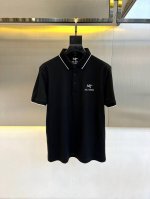 Arcteryx 始祖鸟、2025Ss春夏新款男士运动休闲翻领短袖polo衫！选用客供进口定织长绒棉定织材质，比普通针织布更透气、干爽及更耐洗！有非常好的透气性