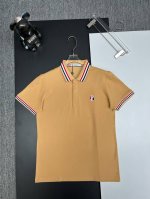 Moncler 蒙口 字母Logo刺绣新款polo衫 原版面料 官方同款 采用210克丝光珠地棉，定制 同缸染面料 手感非常舒服爽滑 版型挺阔有型 一线品牌代工