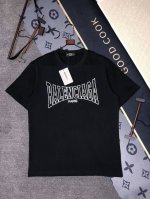 P110 Balenciaga 25S夏款 颜色 黑色 浅灰色 尺码 S M L Xl 前裂痕印花 280G精梳紧密棉 高品质 男女同款