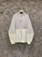carhart卡哈特 杏灰撞色品质防晒外套薄款夹克绣标机能山系户外撞色拉链薄外套情侣款 Color: 撞色 Size: M-Xl M 肩宽52 胸围114 衣长