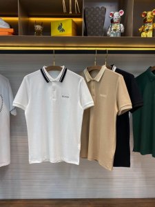 Gu25Ss春夏新款珠地网眼棉布撞色翻领短Tee 男士经典字母标识刺绣休闲短袖polo衫 贸易公司渠道稀出 领先官网发售 一款专为追求品质与时尚并重的你精心打造
