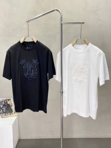Givenchy纪梵希独家专供新款原单男士休闲短袖 高端定制 高版本 时尚百搭爆款进口面料 手感超柔软细腻 穿着亲肤舒适 高端精品 代工厂p精细做工 上身非常赞