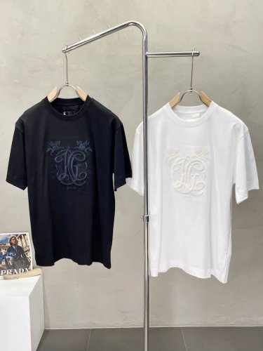 Givenchy纪梵希独家专供新款原单男士休闲短袖 高端定制 高版本 时尚百搭爆款进口面料 手感超柔软细腻 穿着亲肤舒适 高端精品 代工厂p精细做工 上身非常赞