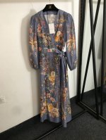 p310款号20251596 Zimmermann新款 优雅气质彩色花朵印花 系带收腰V领长袖连衣裙，紫色，S-Xl，【M码；胸围82，腰围68，袖长54，总长