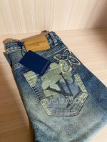驴牌 25Fw春夏新款牛仔裤 原色牛仔 时尚百搭 定制五金后口袋印花品牌创意标识图案 潮流时尚单品 码数：29-40 无37.39