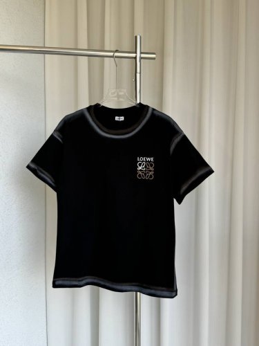 loewe 罗意威 2025新款 立体硅胶字母Logo 男女同款 短袖T恤 定制310克100％双纱纯棉面料 喷墨工艺 定染32支双股螺纹 领标吊牌主唛三标齐全