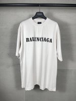 实拍图 顶级版本.官网品质 Balenci*Ga 巴黎. 新款字母Logo印花短袖T恤 砖柜同步.第一时间正品研制 欢印对比 面料采用巴黎Zp定织定染全棉双纱