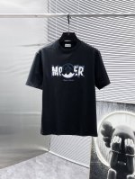 蒙口 Moncler 2025Ss新款 半袖 体恤 短袖 圆领T恤，高端版本！专柜定制面料 透气舒适度高，细节无可挑剔，品牌元素设计理念，体现高品质。手感细腻柔