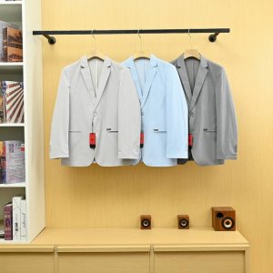 上新， 款号25145 Armani 阿玛尼 25S夏季新款轻奢欧品走秀款男士防晒单西外套 ！超级垂感！ 元单高端英伦风单西装外套 ！贸易公司渠道货！ 代加工出
