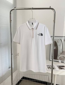 603# The North Face 北面精品高档拉链polo衫短袖 夏季新品 绝对高品质的东西，不论是面料还是做工很上档次的一款，面料采用冰丝速干面料，有弹