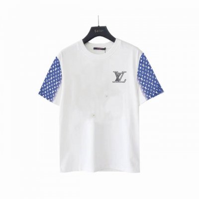 实拍细节图+细节图 Louis Vuitton 路易威登 老花肩膀短袖 对色定染面料，超精细平网印花工艺，采用细致纱网材质做网板，定染纯棉面料，更加体现图案逼真