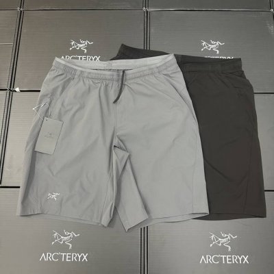 arcteryx始祖鸟 Aptin Short 轻便耐磨纯色运动休闲短裤 面料材质：采用Fortius Dw 双面平织面料，由锦纶87%、氨纶13%构成，具有四