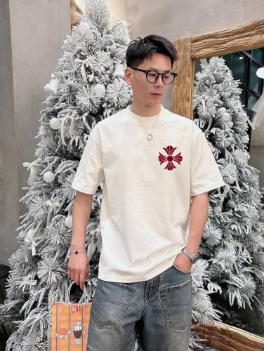 Ch 克罗心 2025年春夏新品上新 三标齐全 丝光棉圆领短袖T恤 好货不用过多介绍 看细节 专柜码数：M-Xxxl 175 140建议L